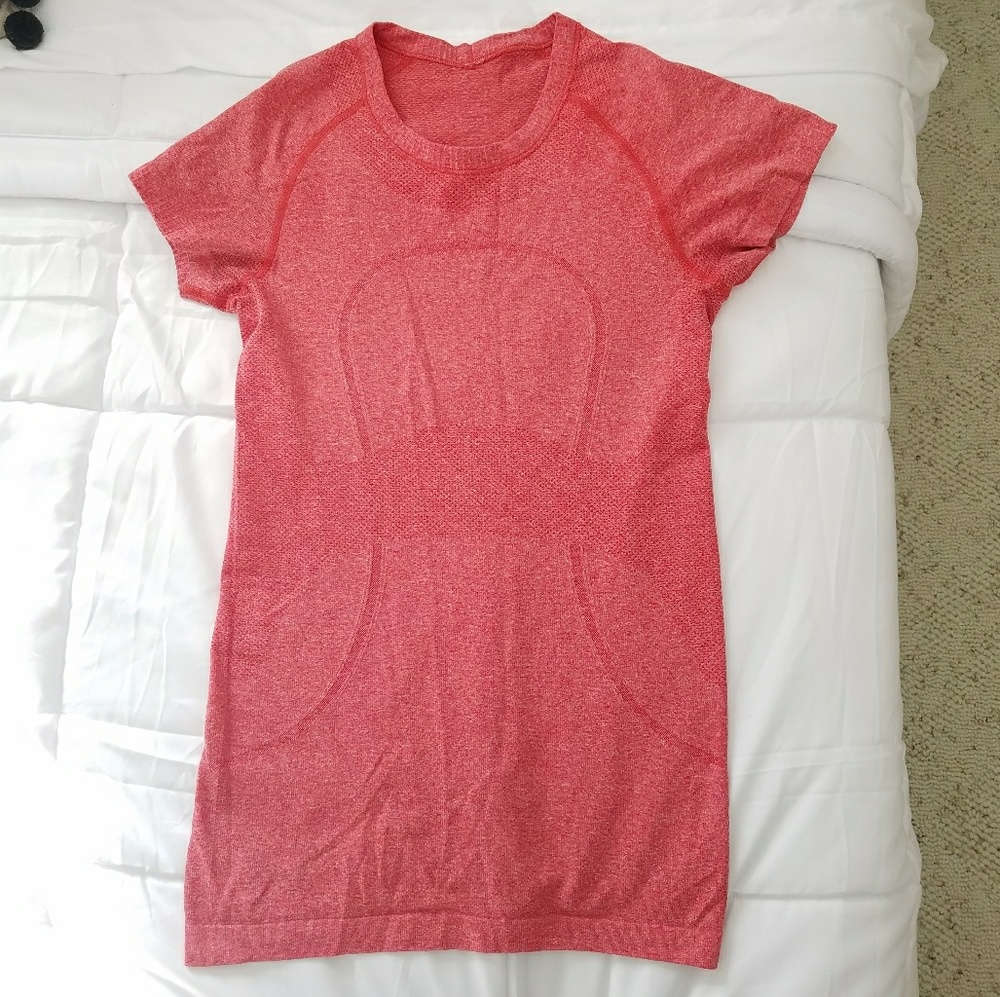 Lululemon Run Swiftly short sleeve t shirt.